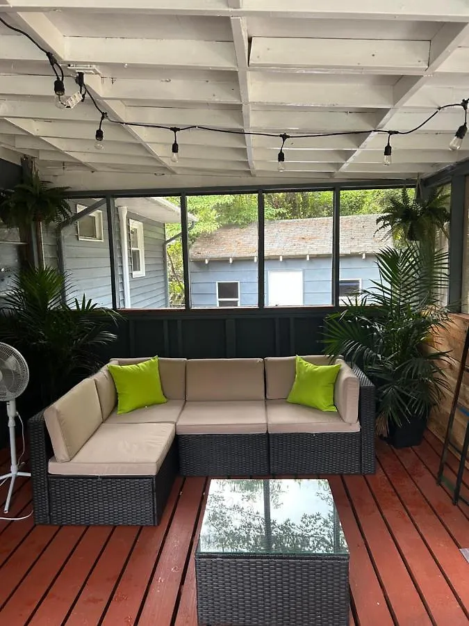 Villa Serene Retreat! 420 Friendly In Designated Area, 3 Minutes To Downtown Richmond