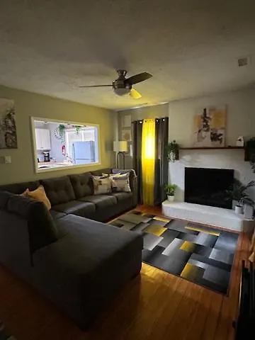 Serene Retreat! 420 Friendly In Designated Area, 3 Minutes To Downtown Richmond